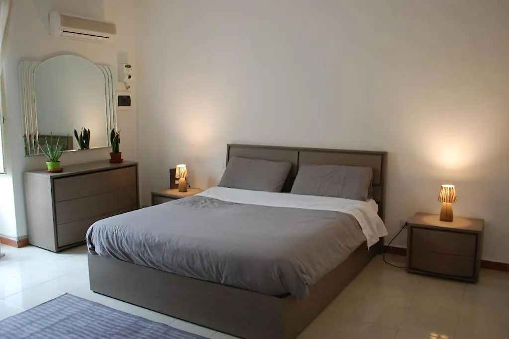 Lincoln Apartment Palermo